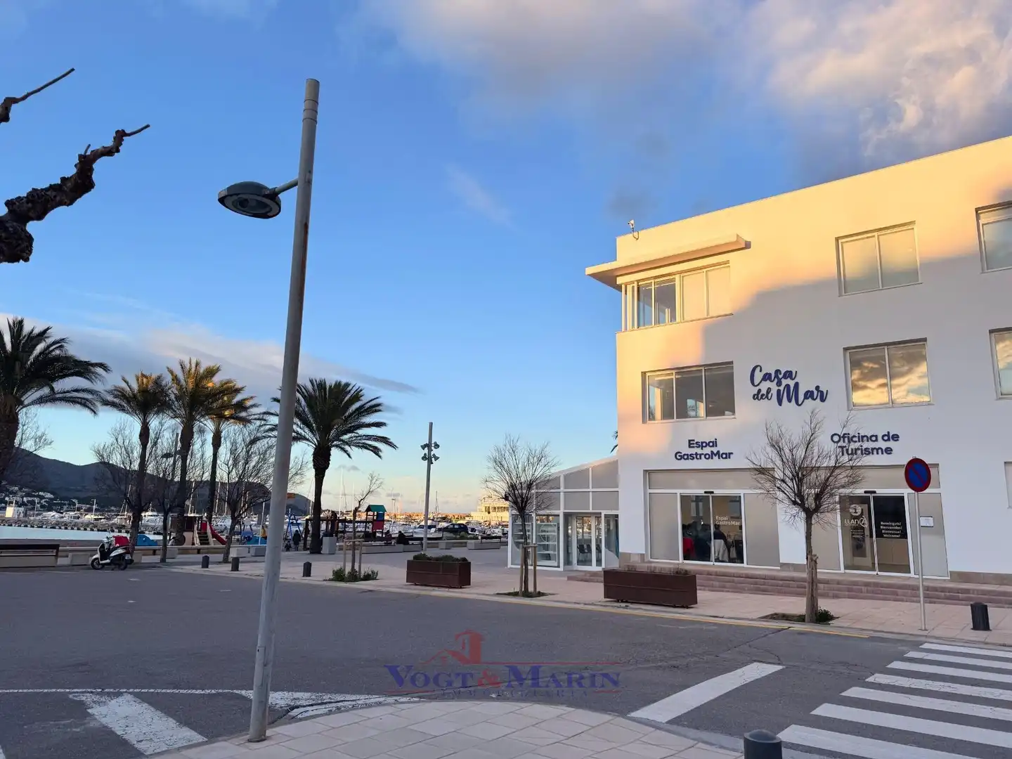 Residential land for sale in Carrer Port de la Selva, imagen 2