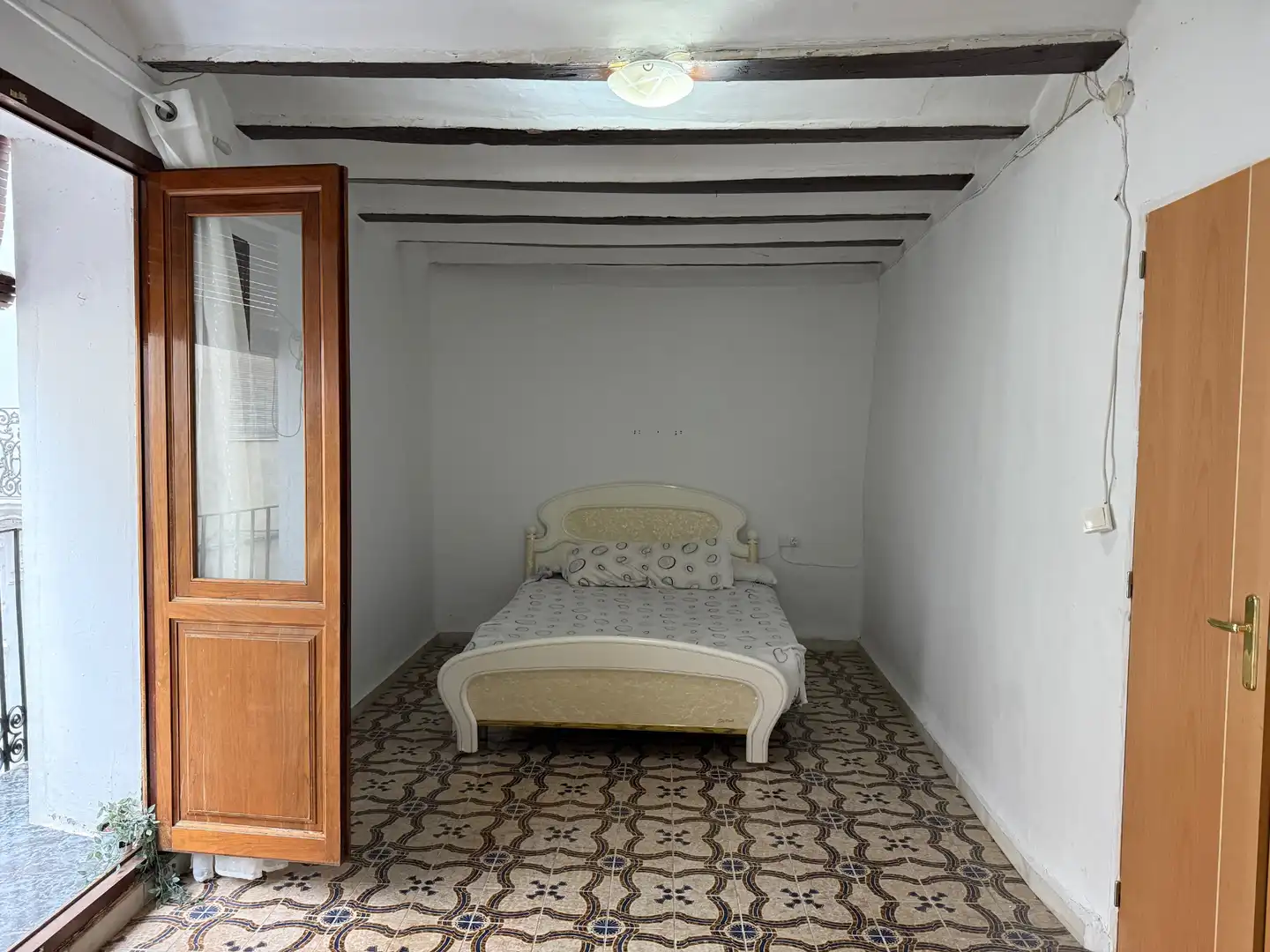 Habitación de Casa adosada en venta en La Pobla del Duc con Aire acondicionado, Terraza y Amueblado