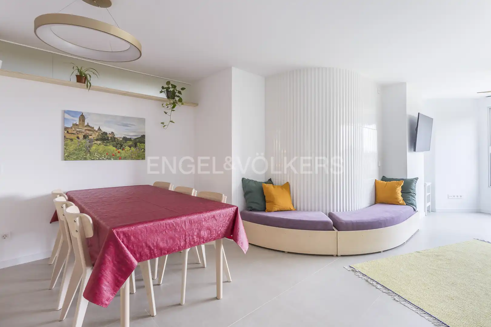Comedor de Piso de alquiler en Madrid con Aire acondicionado, Calefacción y Amueblado