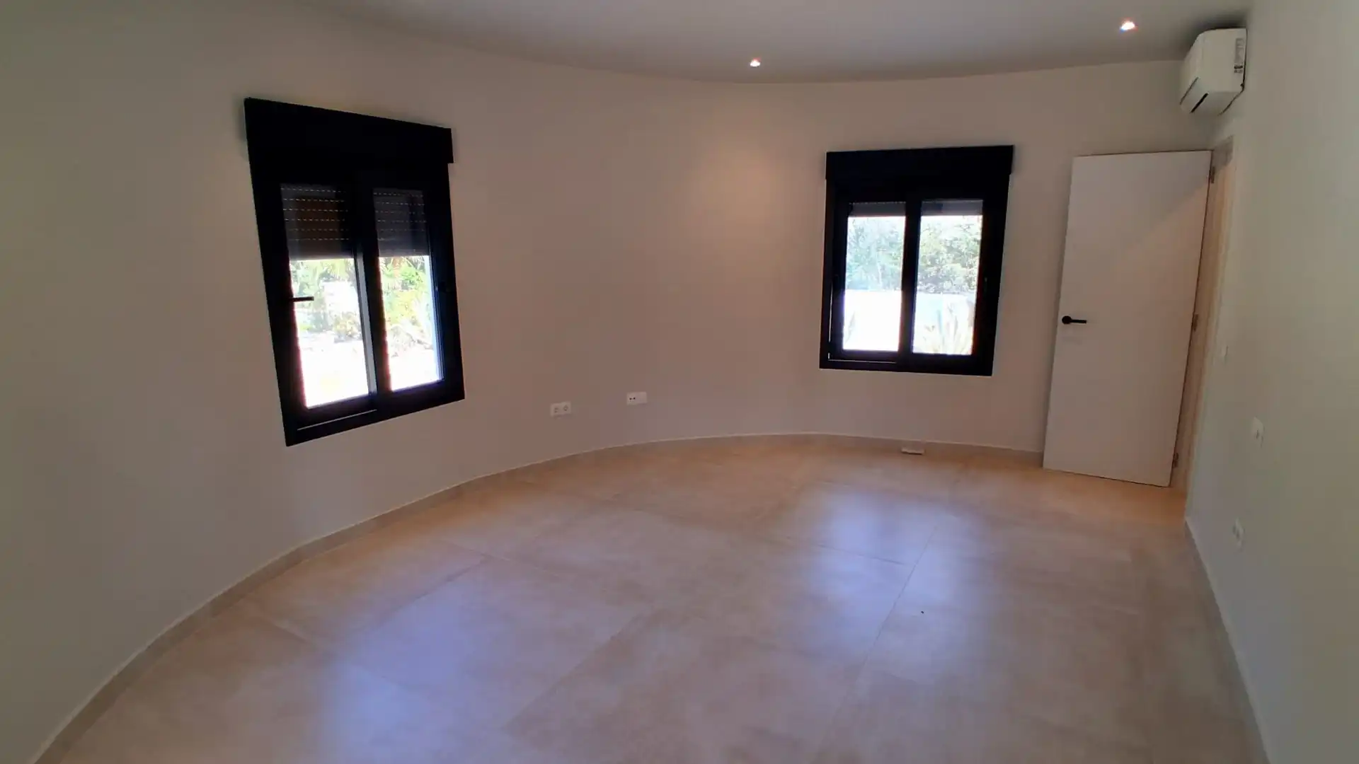 Houses for sale in L'Alfàs del Pi  with Air Conditioner, Heating and Private garden