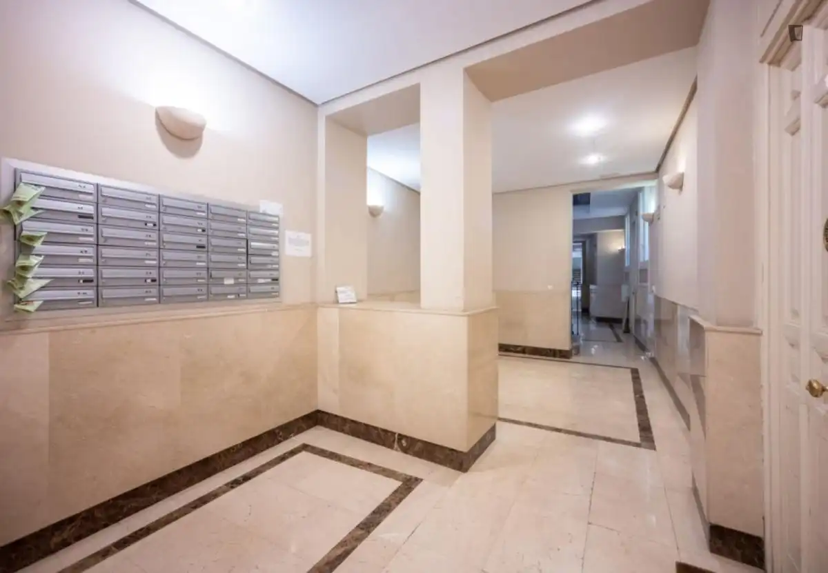 Apartament de lloguer a Universidad - Malasaña