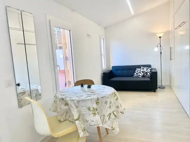 Living room of Attic for rent in Barcelona  with Air Conditioner, Heating and Terrace