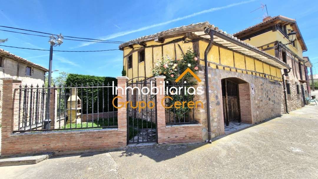 Vista exterior de Casa o xalet en venda en Viloria de Rioja amb Calefacció, Jardí privat i Terrassa