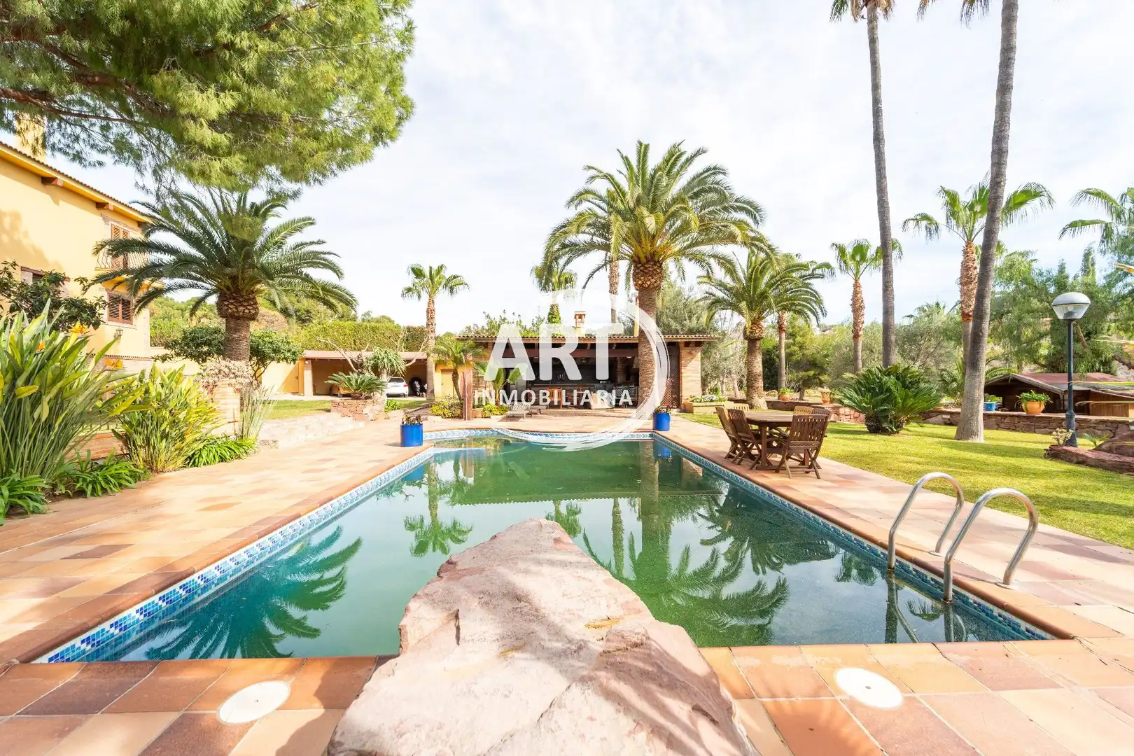 Casa amb piscina en venda a Lo Rat Penat