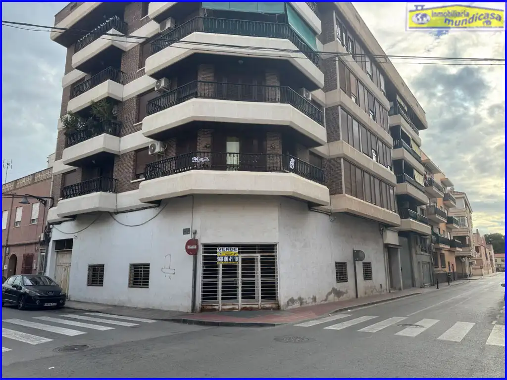 Business premises for sale in Calle Acequia