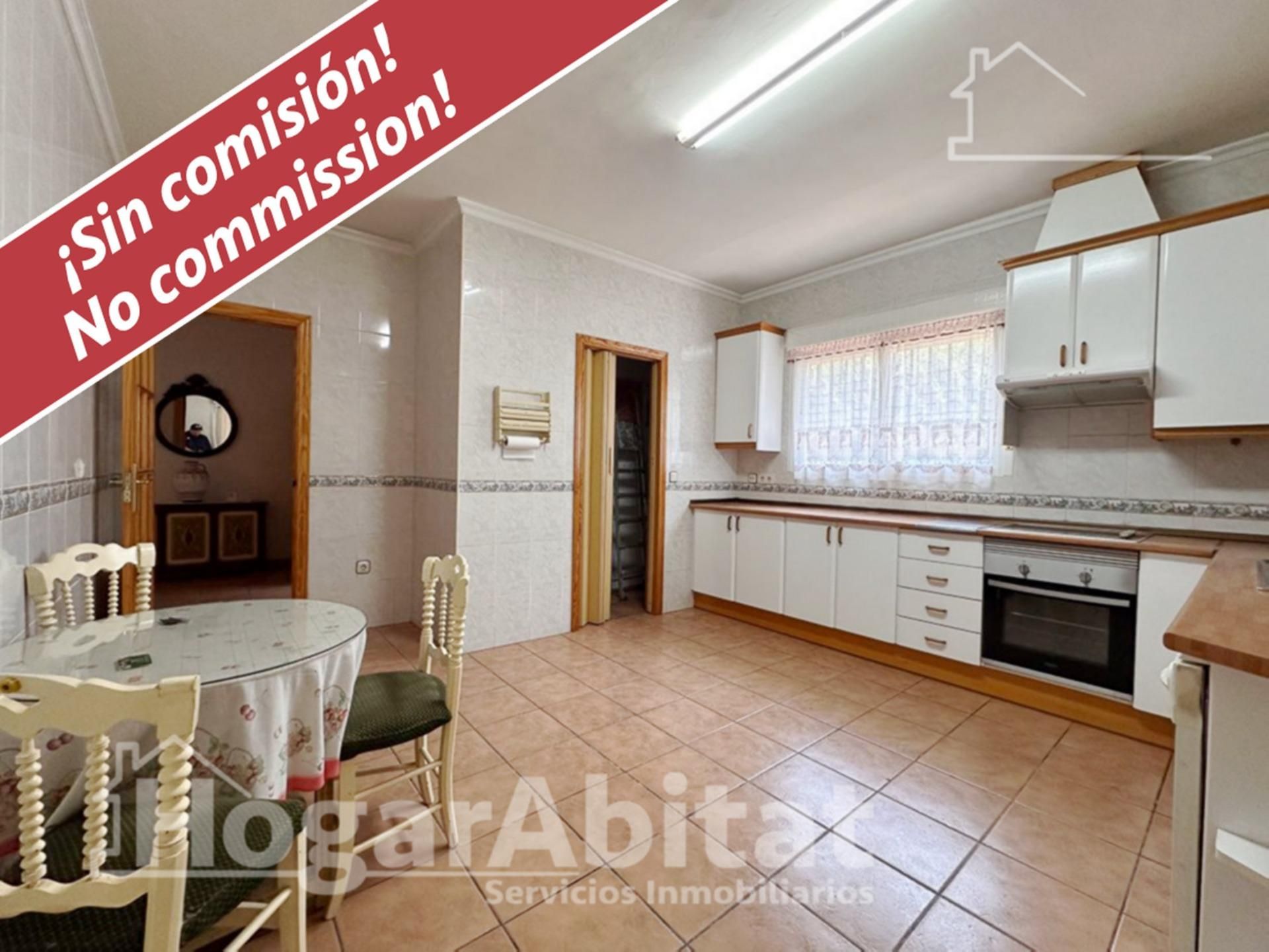 Cuina de Casa o xalet en venda en Nambroca amb Aire condicionat, Calefacció i Jardí privat