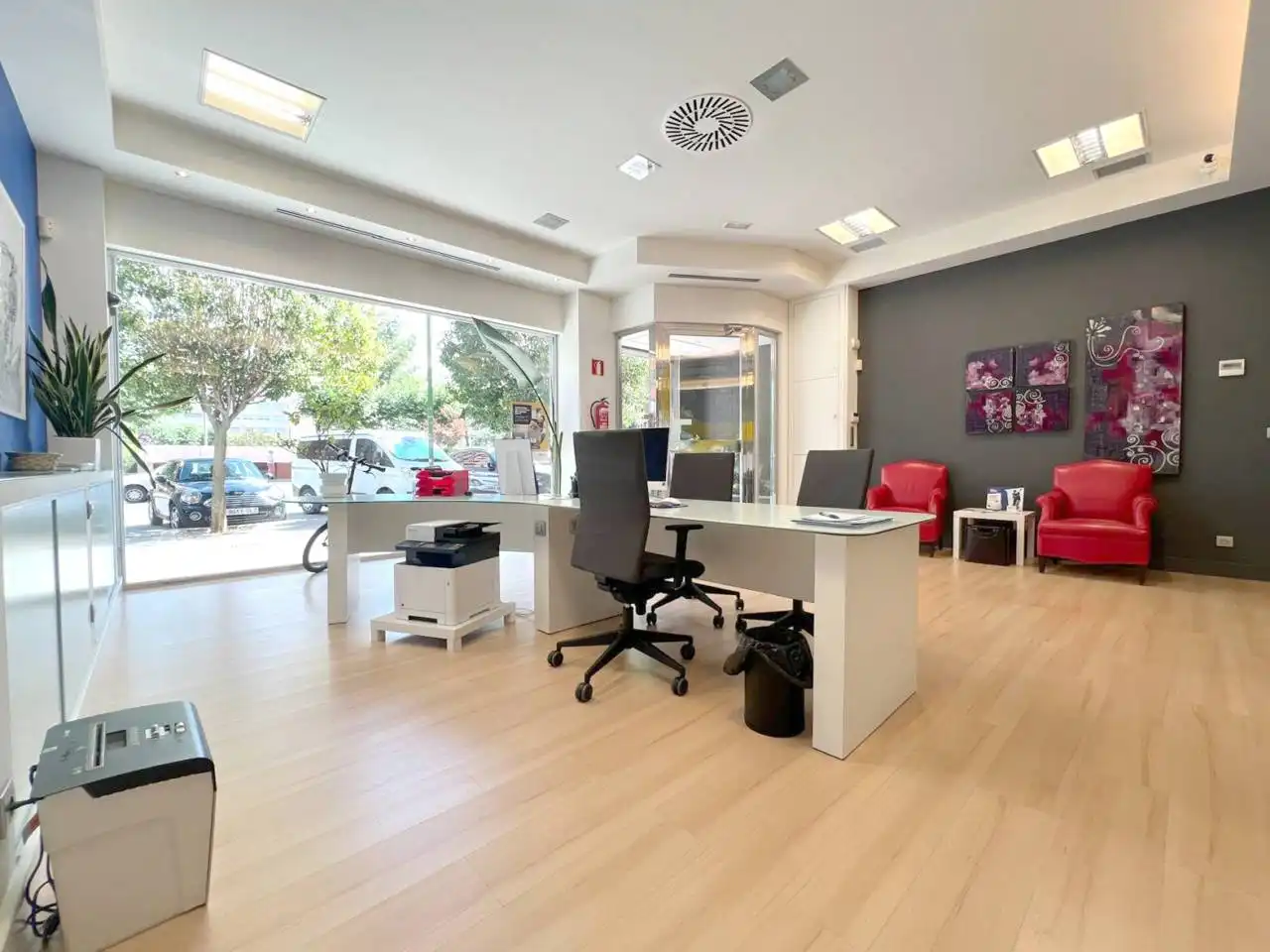 Büro zur Miete in Burgos mit Klimaanlage und Heizung