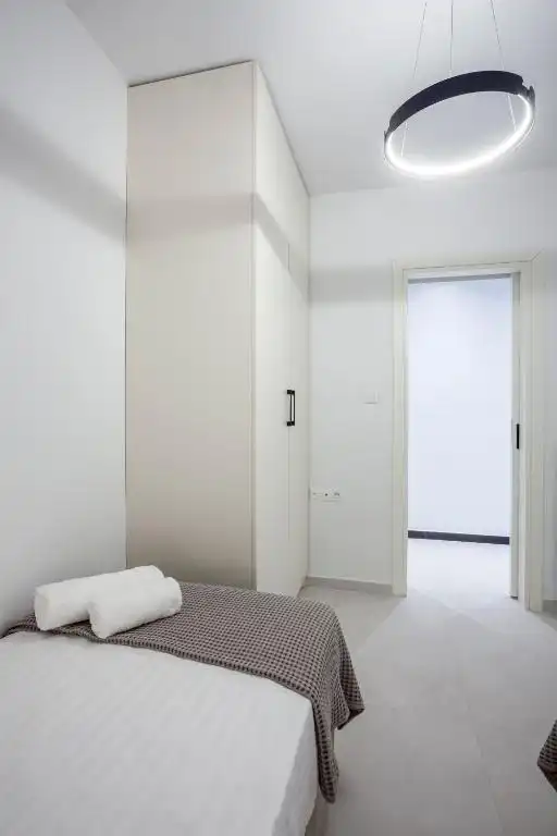 Habitación de Piso de alquiler en Granollers con Aire acondicionado, Amueblado y Microondas