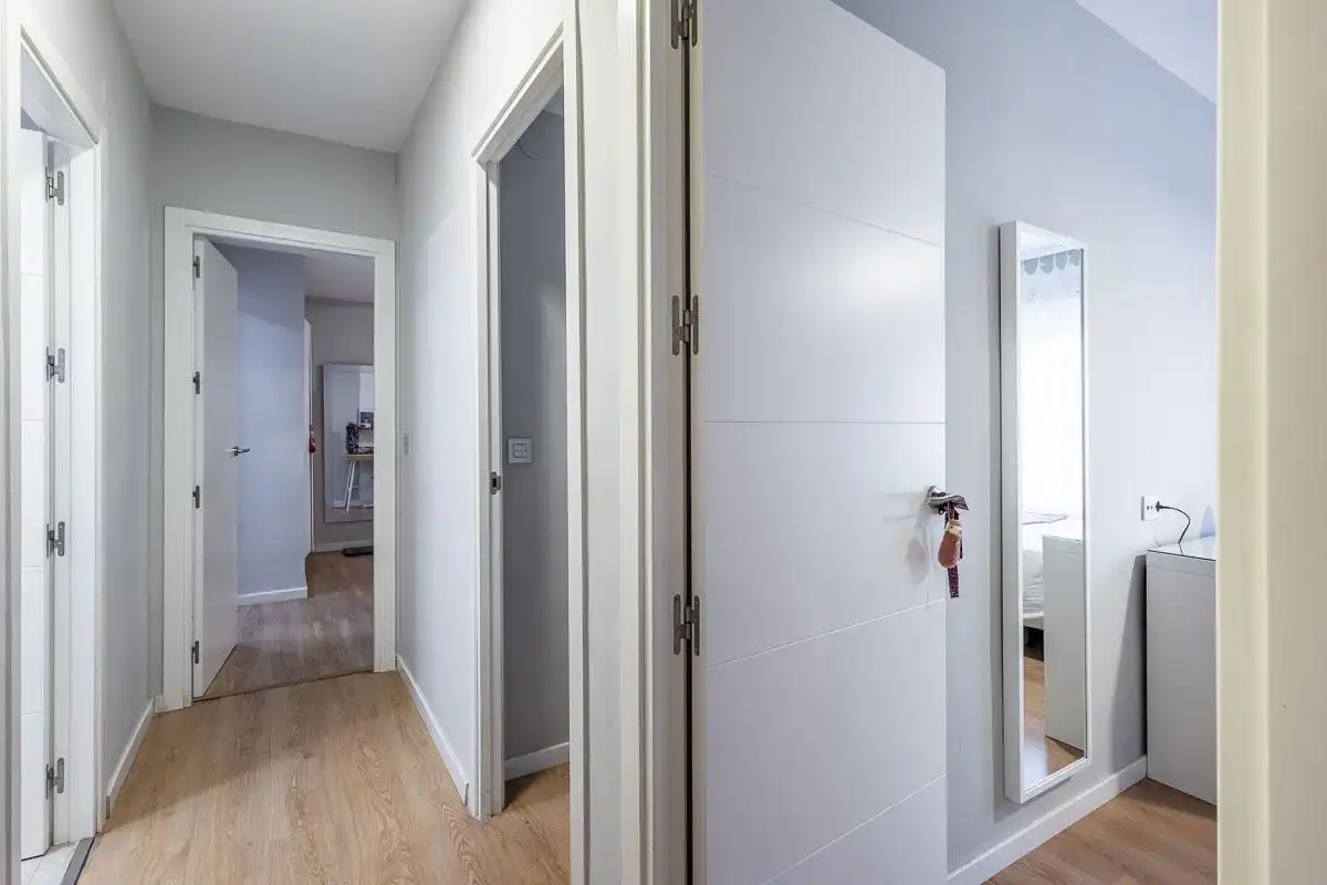 Flat for sale in Granada  with Air Conditioner, Heating and Storage room