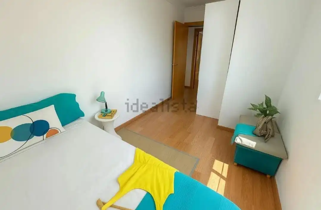 Schlafzimmer von Dachboden zum Verkauf in Almería mit Klimaanlage und Terrasse