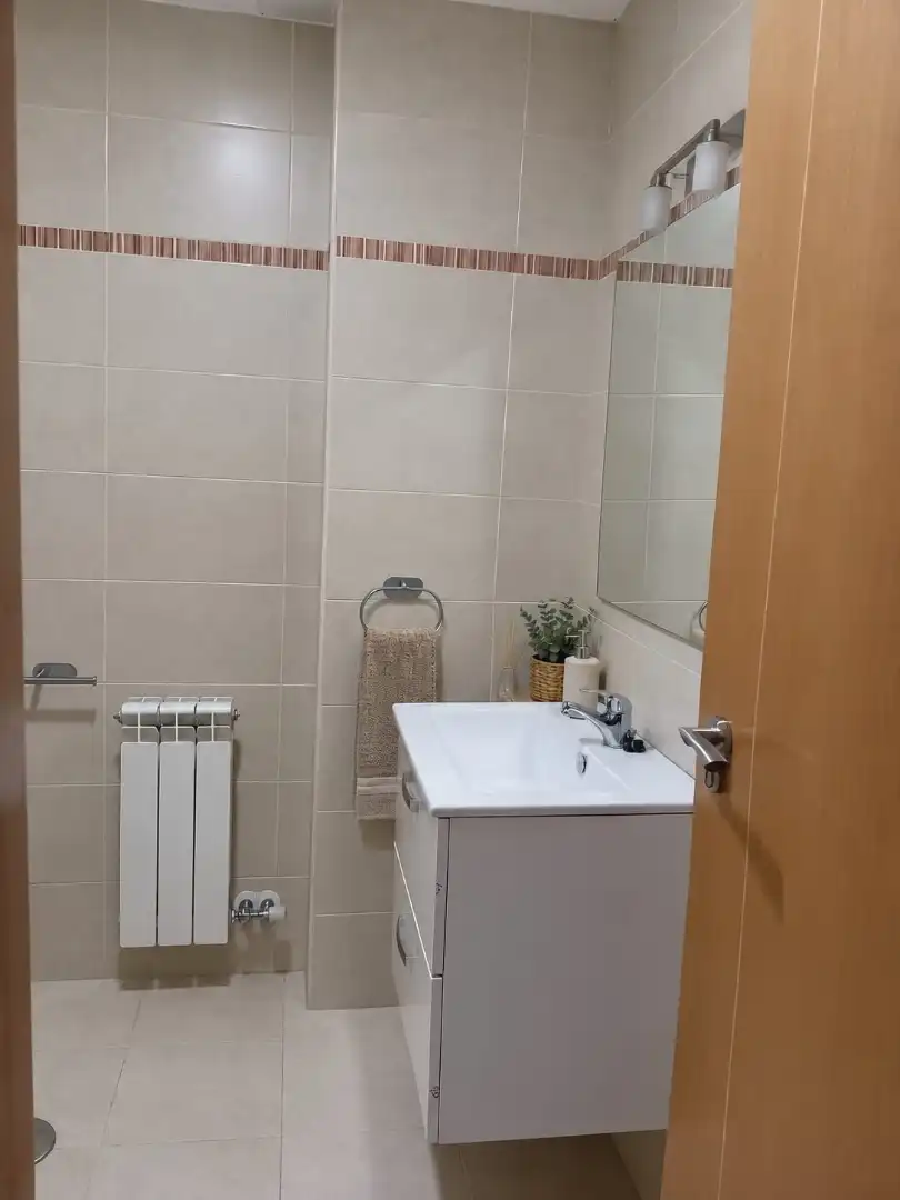 Badezimmer von Wohnung zum Verkauf in San Andrés del Rabanedo mit Terrasse und Balkon