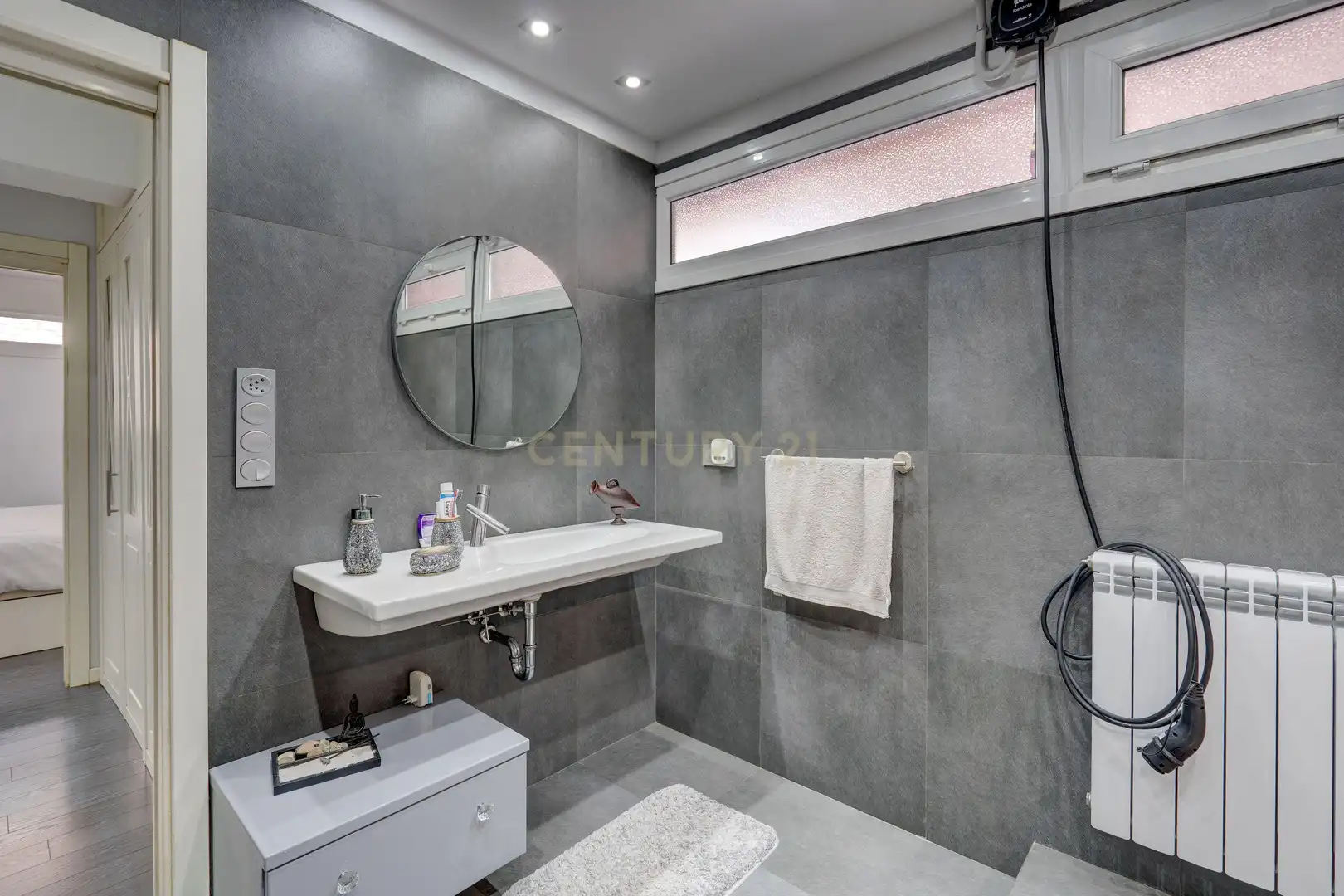 Badezimmer von Wohnungen zum Verkauf in Donostia - San Sebastián 