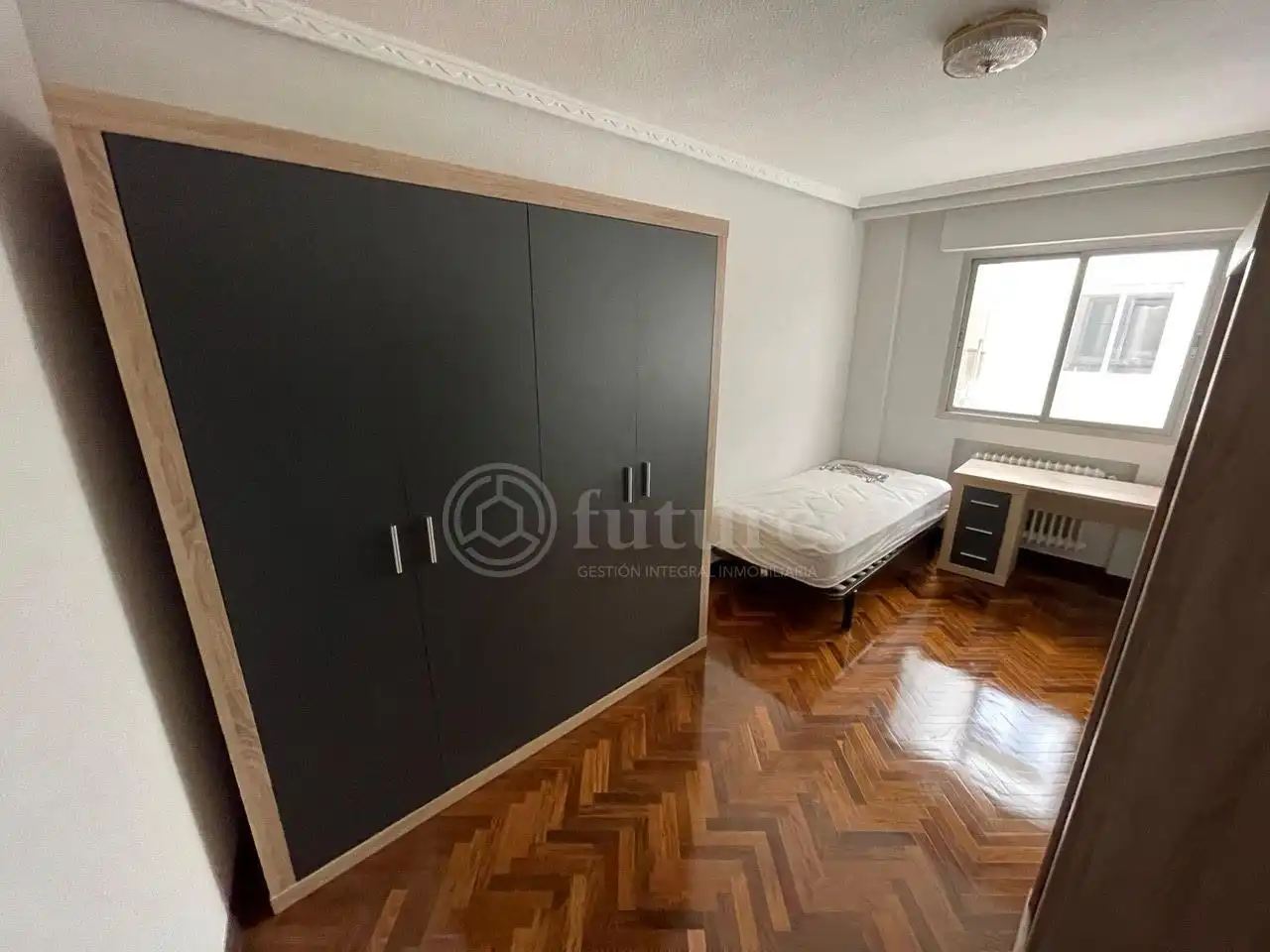 Schlafzimmer von Wohnung zur Miete in Salamanca mit Heizung und Möbliert