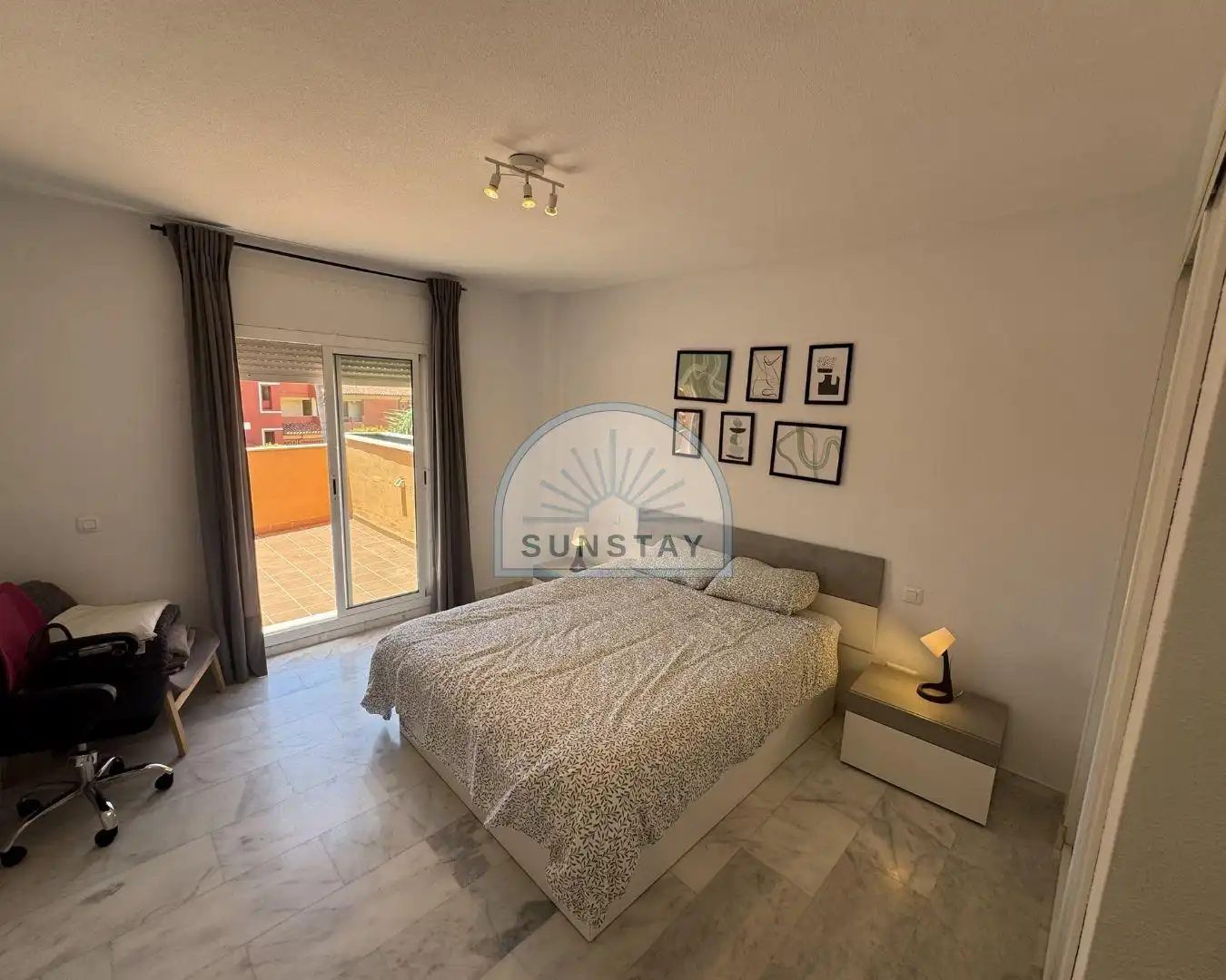 Dormitori de Apartament de lloguer en Marbella amb Aire condicionat, Calefacció i Terrassa