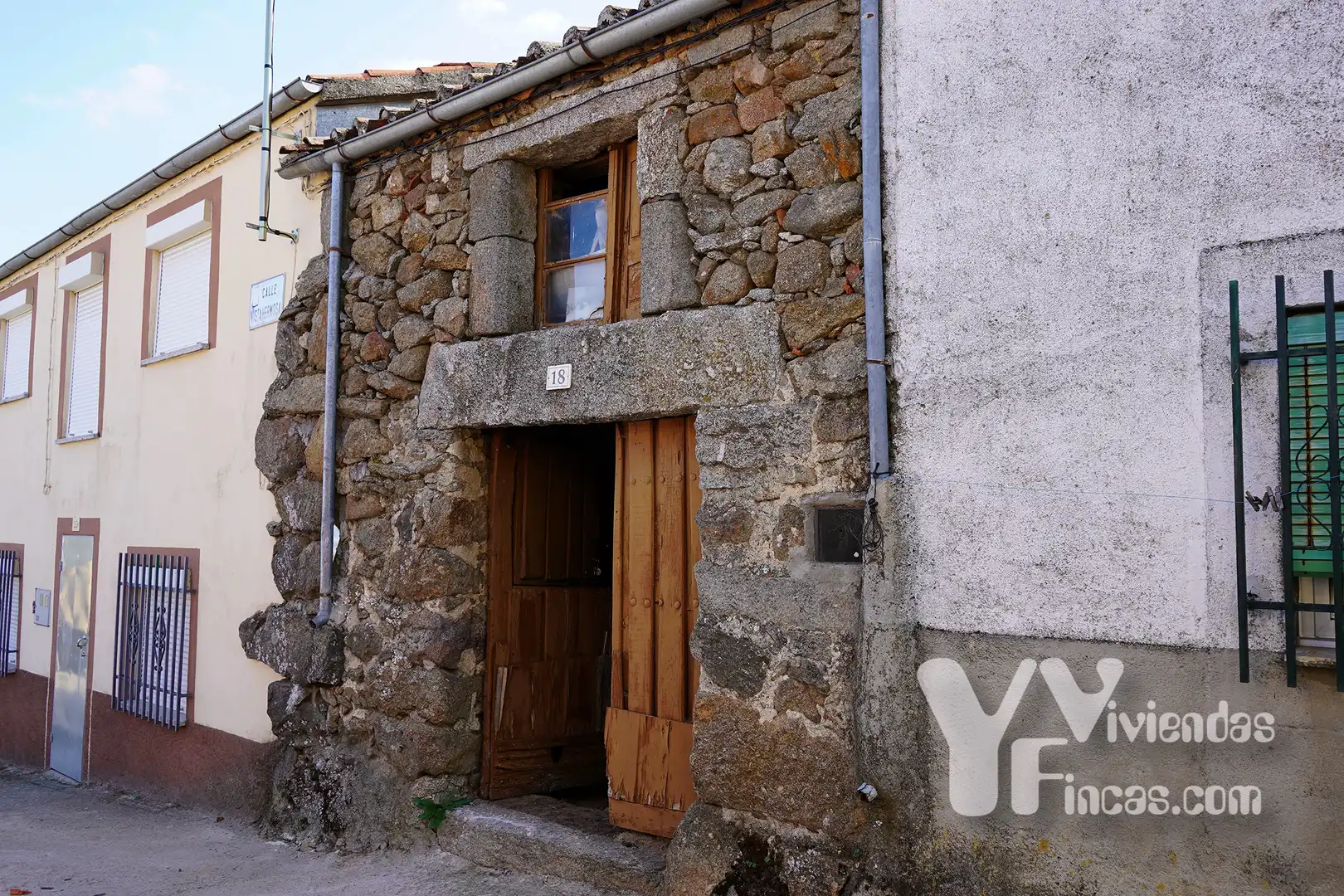 Exterior view of Country homes for sale in Valdelacasa  with Storage room