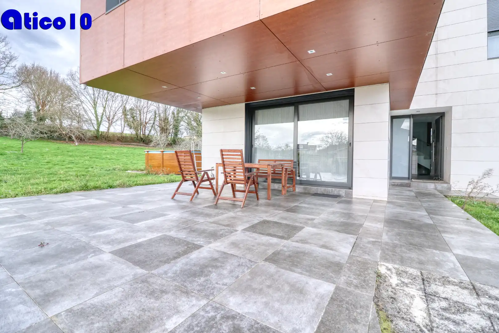 Terrasse von Haus oder Chalet zum Verkauf in Noreña mit Heizung, Parkett und Abstellraum