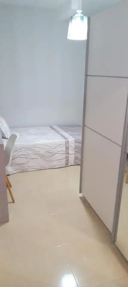 Habitación de Piso en venta en Melilla