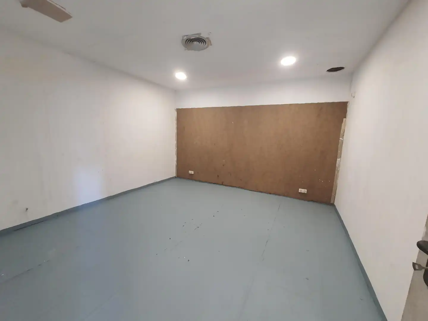 Nave industrial en venta en Montigalà - Sant Crist, imagen 8