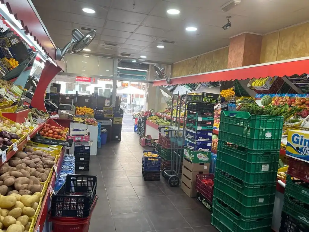 Gewerbefläche zum Verkauf in San Valeriano 20, imagen 3