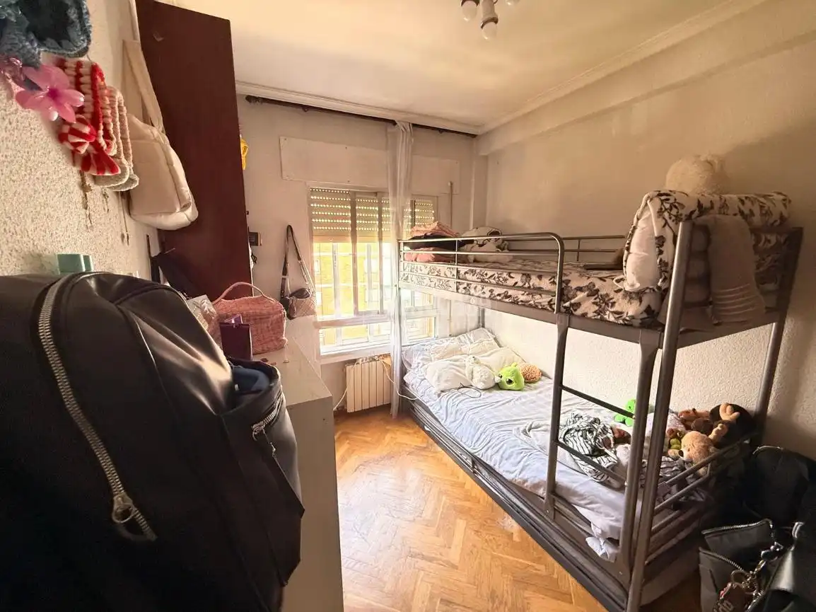 Schlafzimmer von Wohnung zum Verkauf in Madrid mit Klimaanlage, Heizung und Parkett