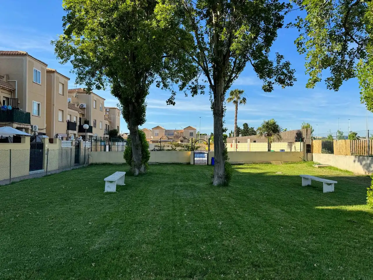 Vista exterior de Apartamento en venta en Torrevieja con Aire acondicionado, Calefacción y Terraza