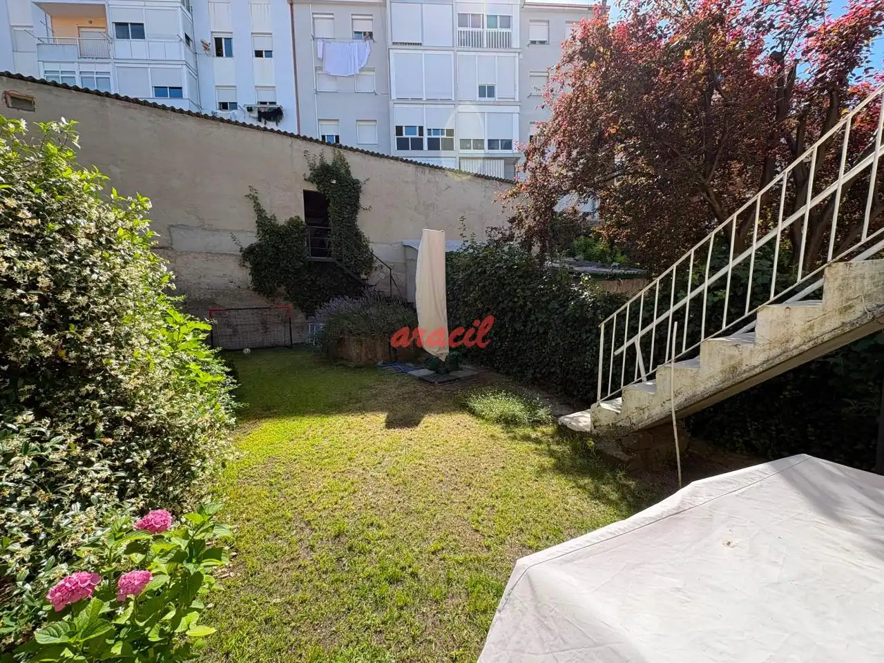 Garden of Flat for rent in Ourense Capital   with Air Conditioner, Heating and Furnished