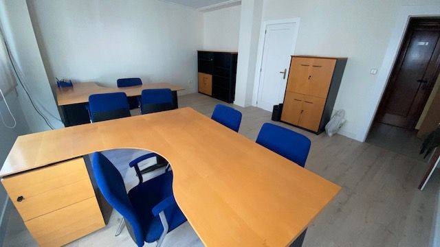 Oficina en Alquiler en Praza Paz Novoa en Centro