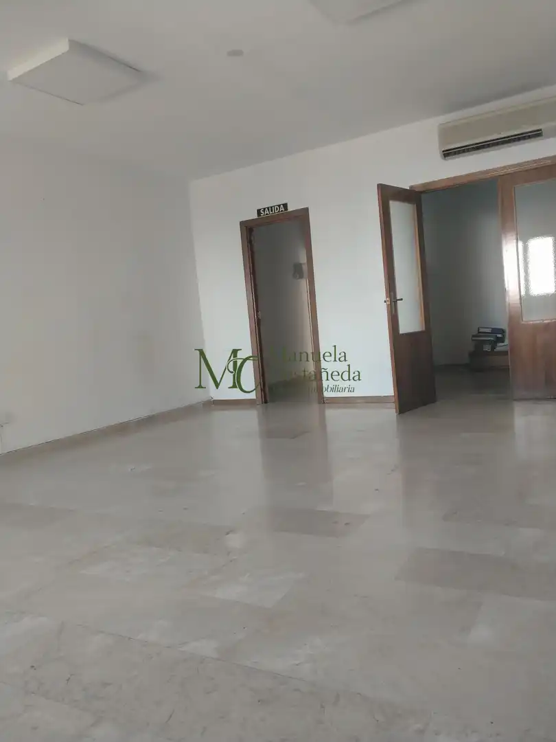 Oficina de lloguer en Mérida