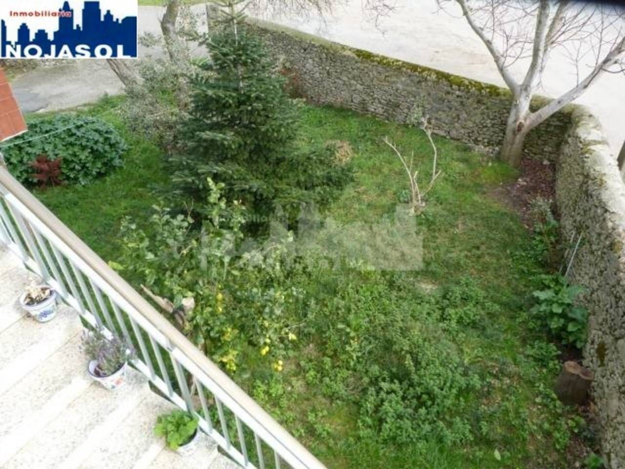 Casa adosada de lloguer en Bareyo amb Jardí privat, Terrassa i Moblat