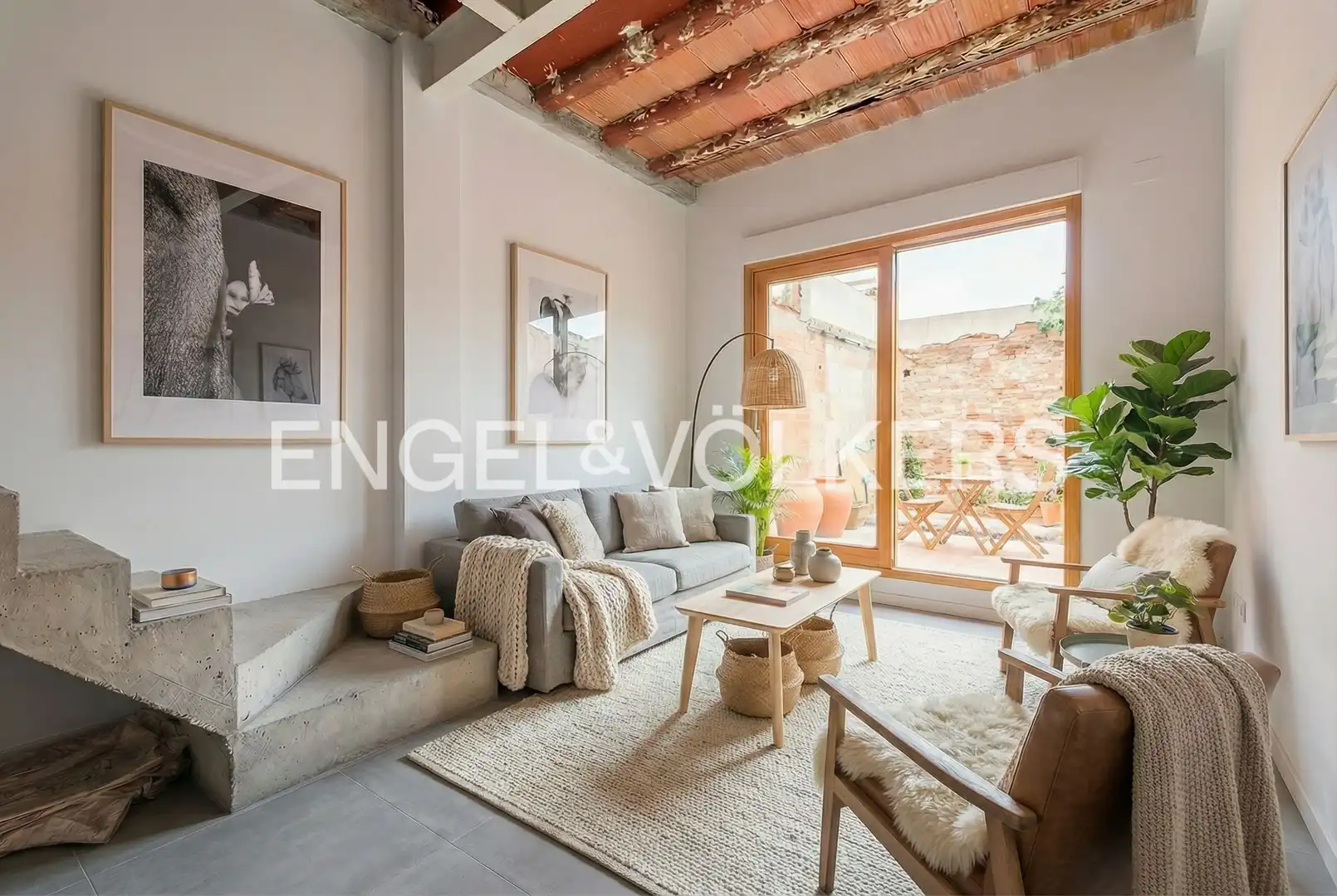 Sala de estar de Casa o chalet en venta en Barcelona con Calefacción, Jardín privado y Terraza