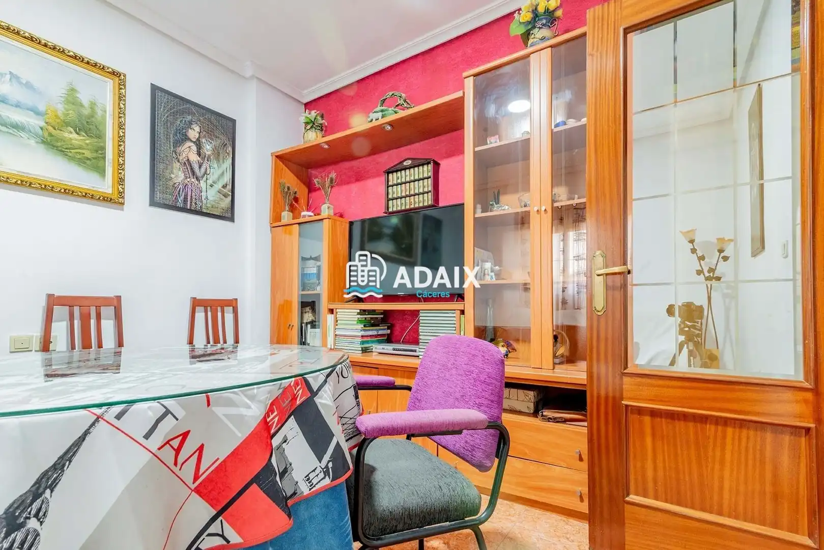 Dormitori de Casa adosada en venda en Cáceres amb Terrassa i Traster