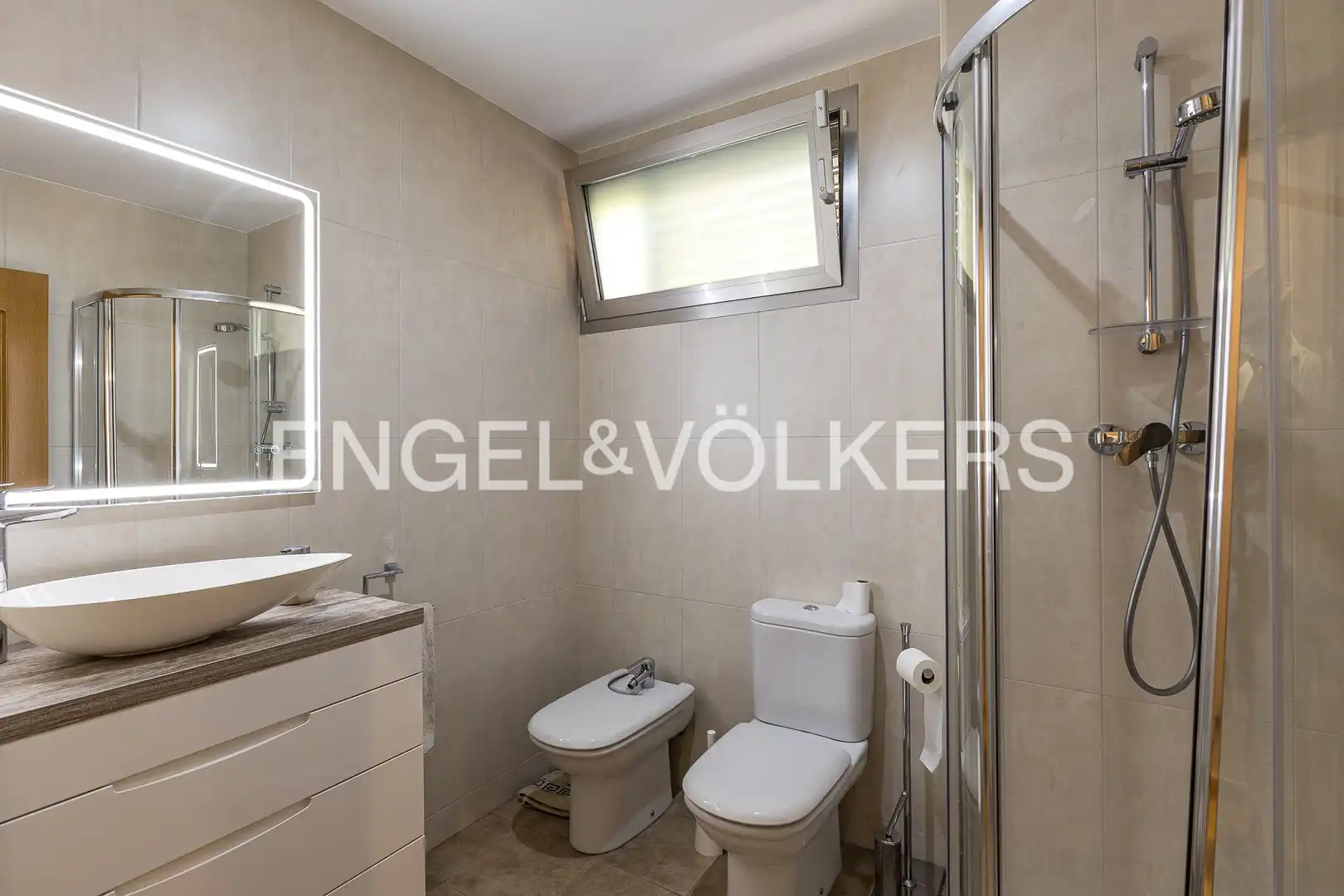 Badezimmer von Haus oder Chalet zur Miete in Cunit mit Klimaanlage, Heizung und Privatgarten