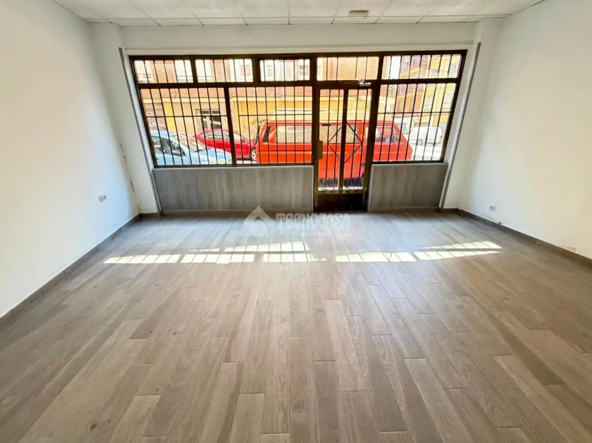 Business premises to rent in C. Batalla de Clavijo, imagen 4