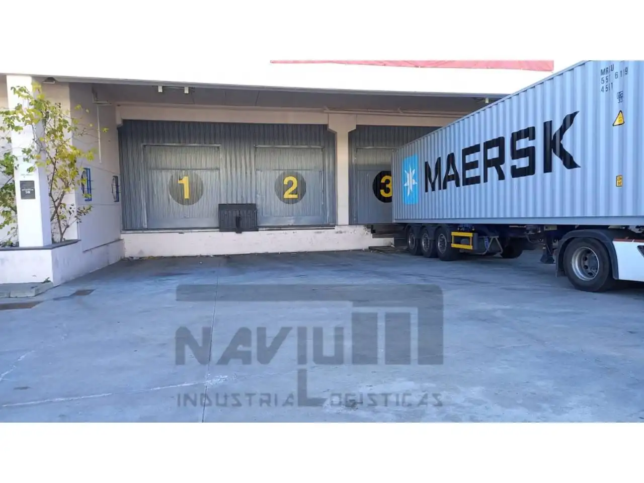 Industrial building to rent in Barrio de la Estación, imagen 14