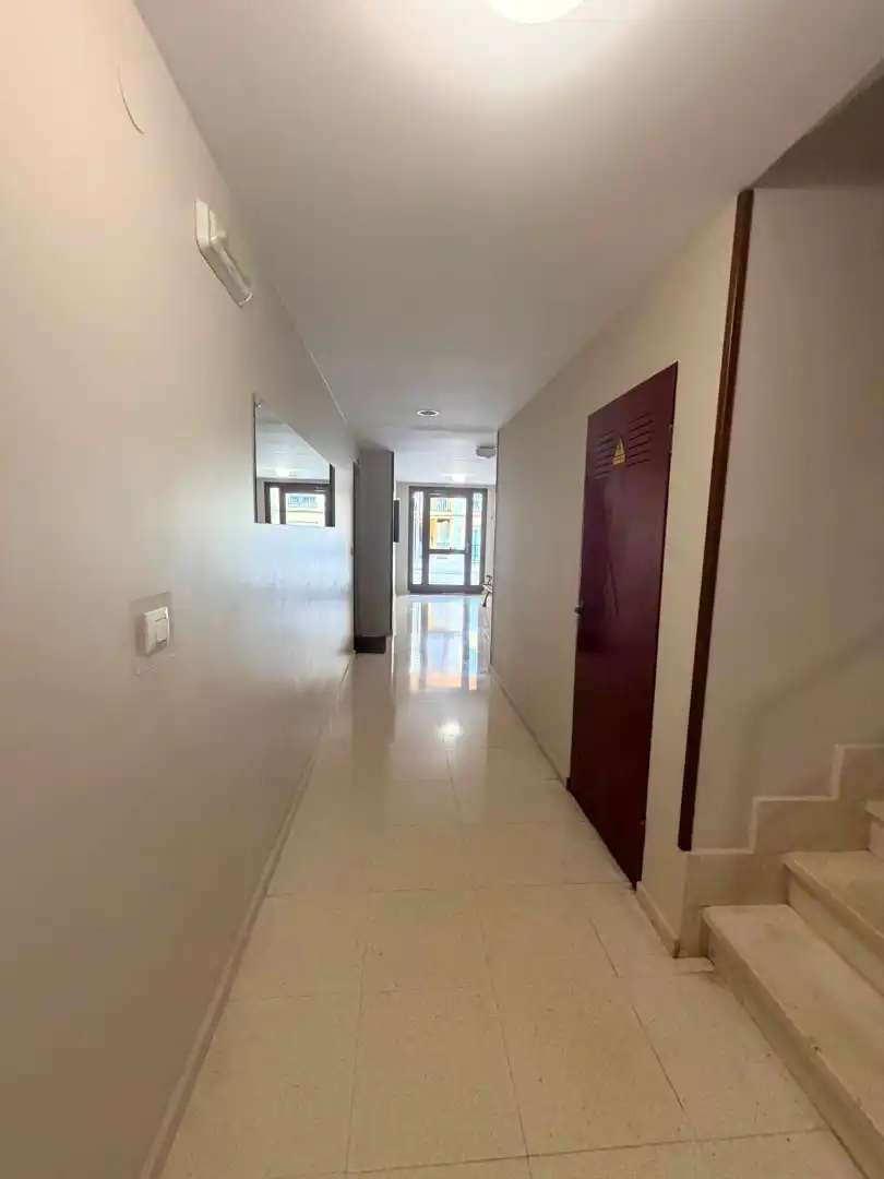 Wohnung zur Miete in Calle la Garoja, Cartes