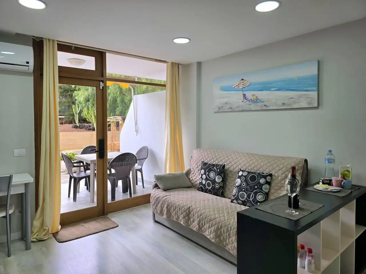 Living room of Apartments for rent in San Bartolomé de Tirajana  with Air Conditioner, Terrace and Furnished