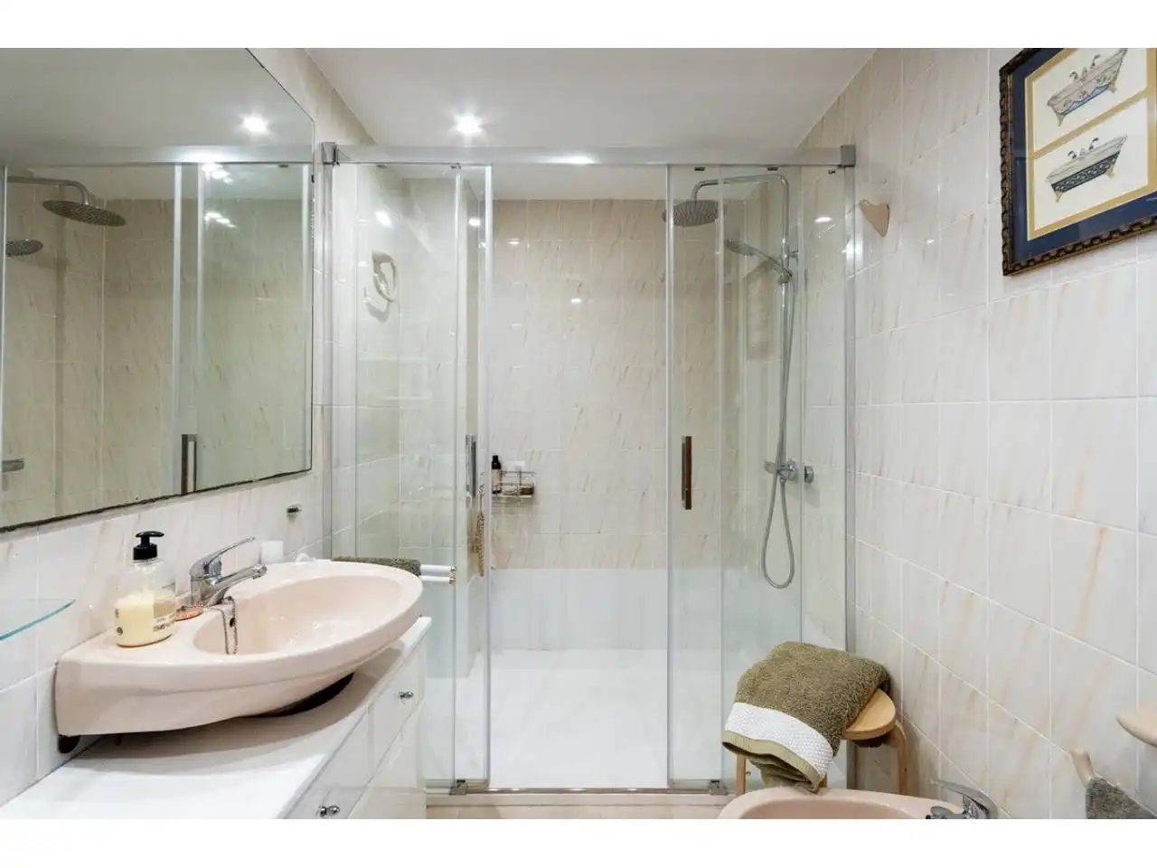 Flat for sale in Calle Bikini 1, imagen 21