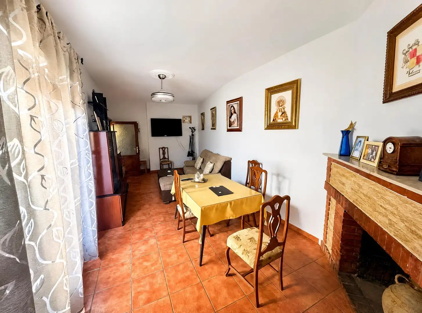 Living room of Houses for sale in Arjonilla  with Community pool