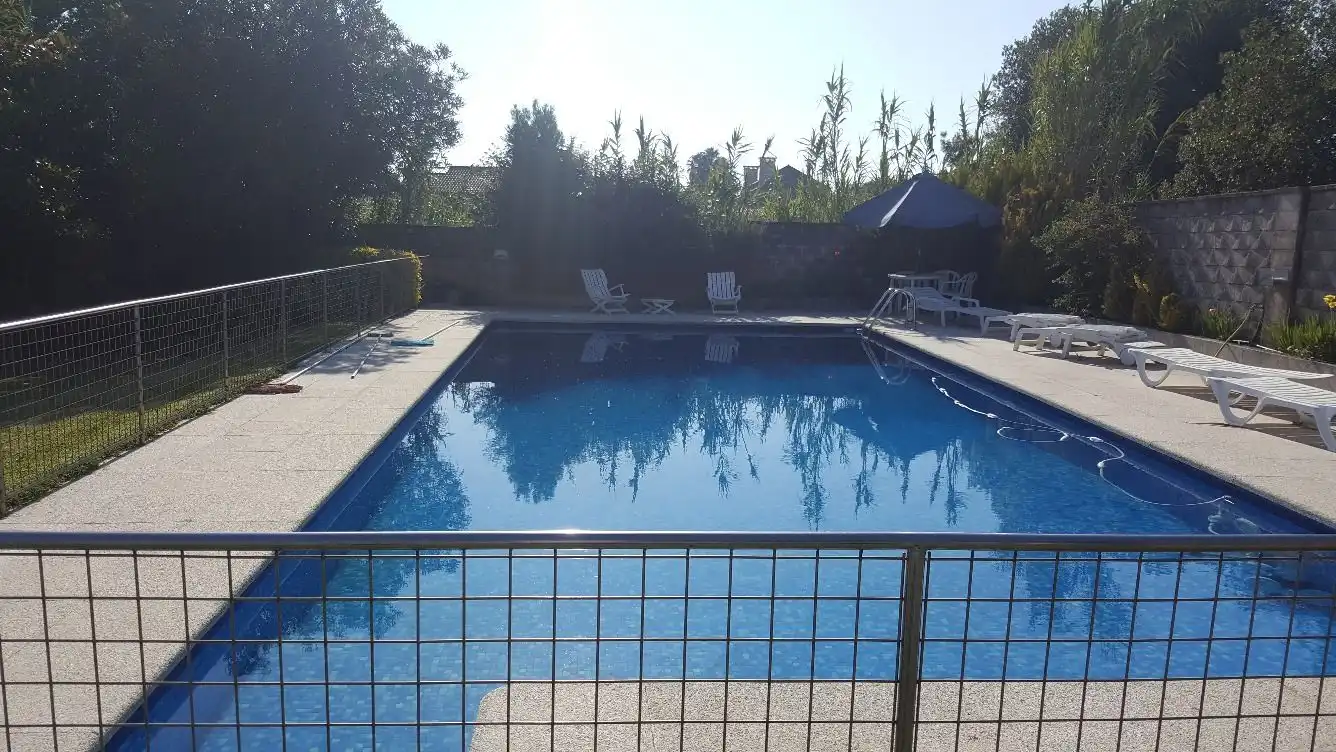 Piscina de Casa o chalet en venta en Nigrán con Jardín privado, Piscina y Balcón