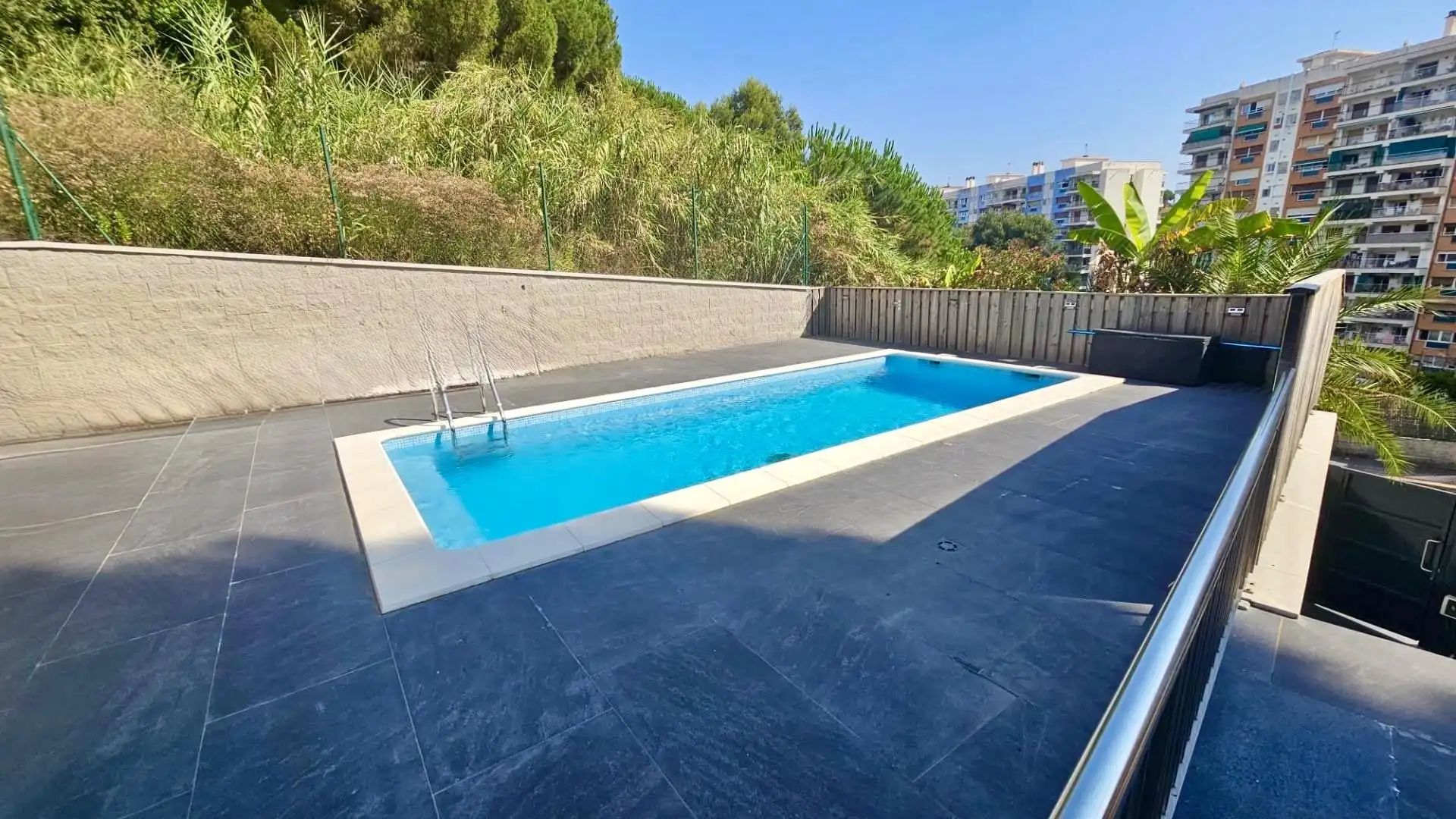 Piscina de Casa o chalet en venta en Calella con Aire acondicionado, Calefacción y Terraza