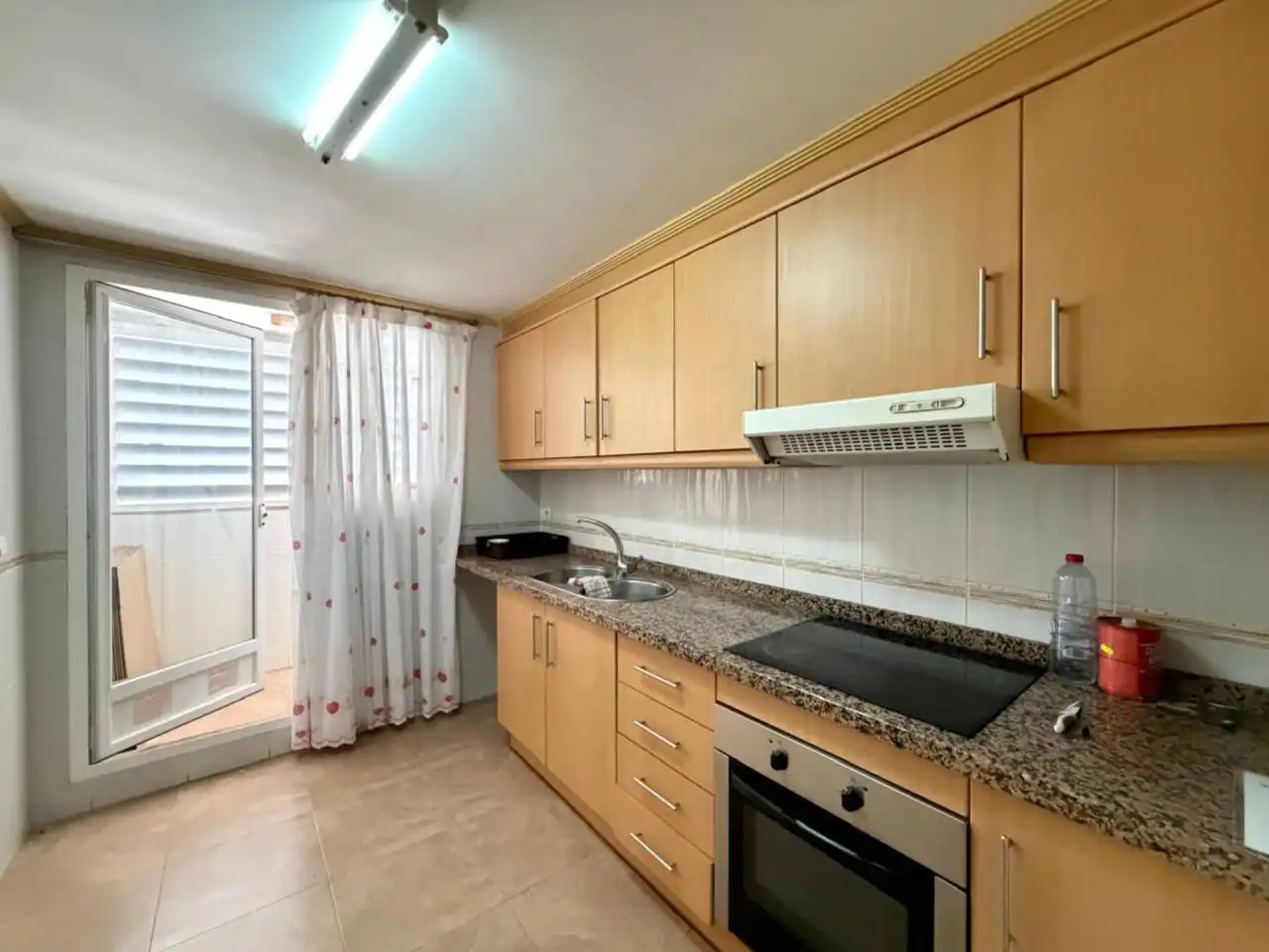 Cuina de Dúplex en venda en Vila-real amb Terrassa, Moblat i Balcó