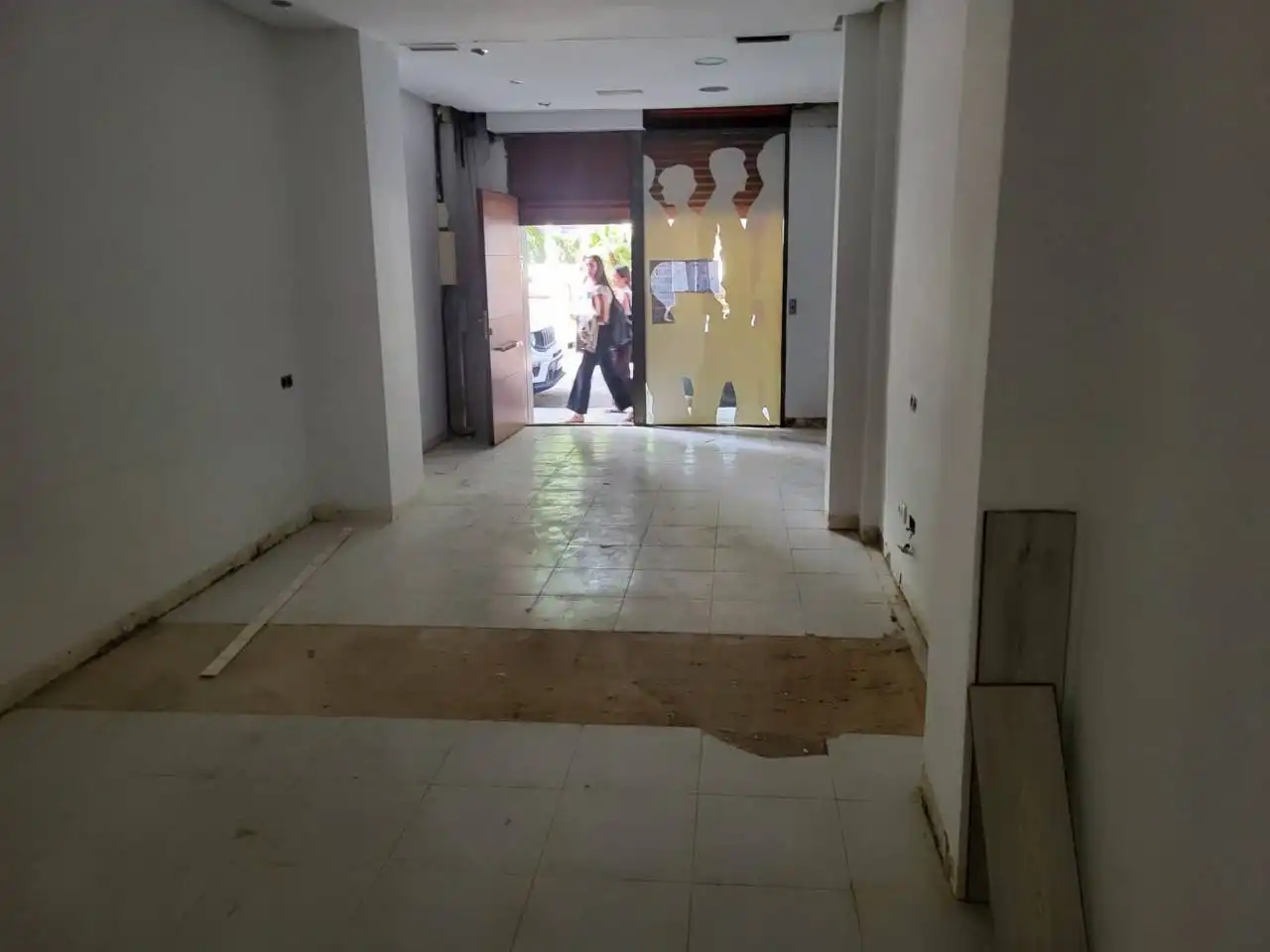 Local de alquiler en Alfafar, Valencia