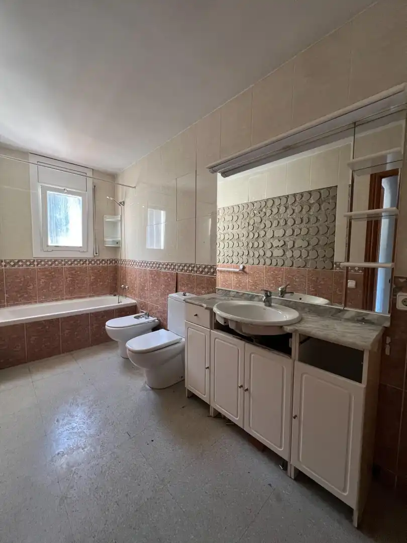 Bathroom of Flat for sale in Arenys de Munt