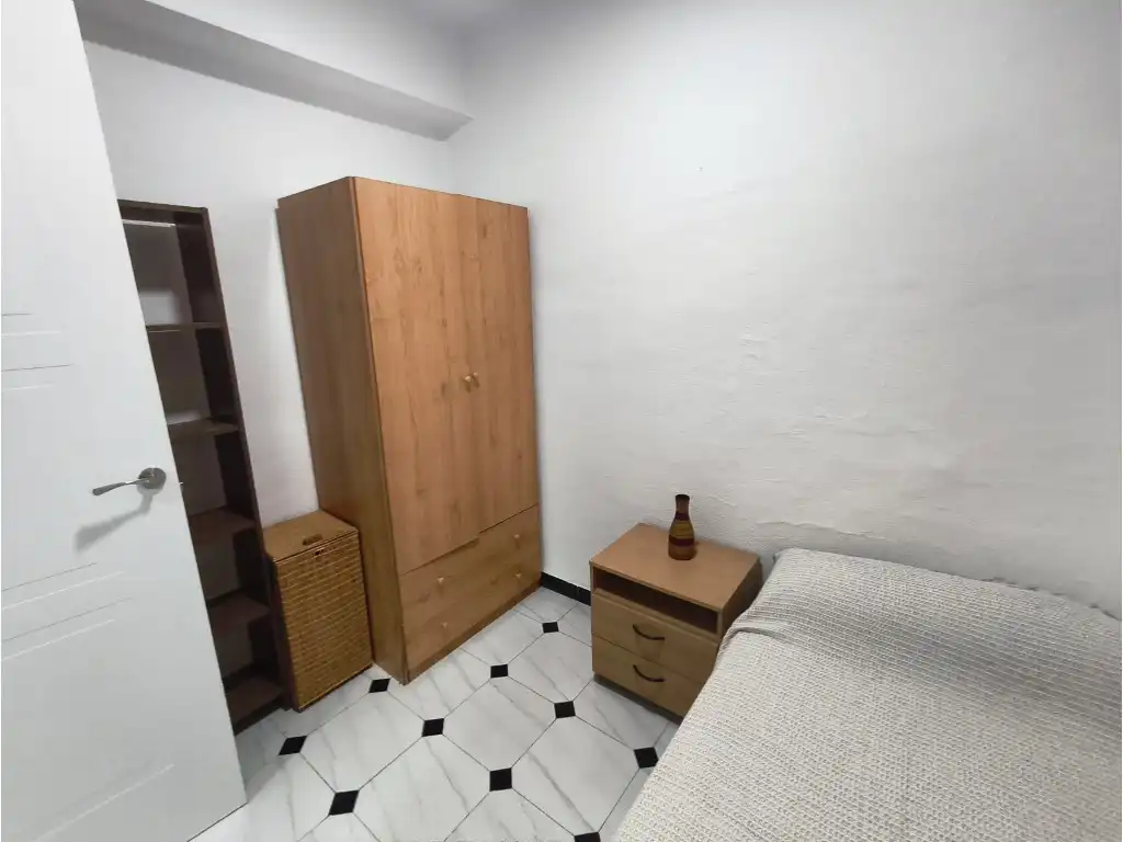 Flat for rent in Huerta de la Reina - Trassierra