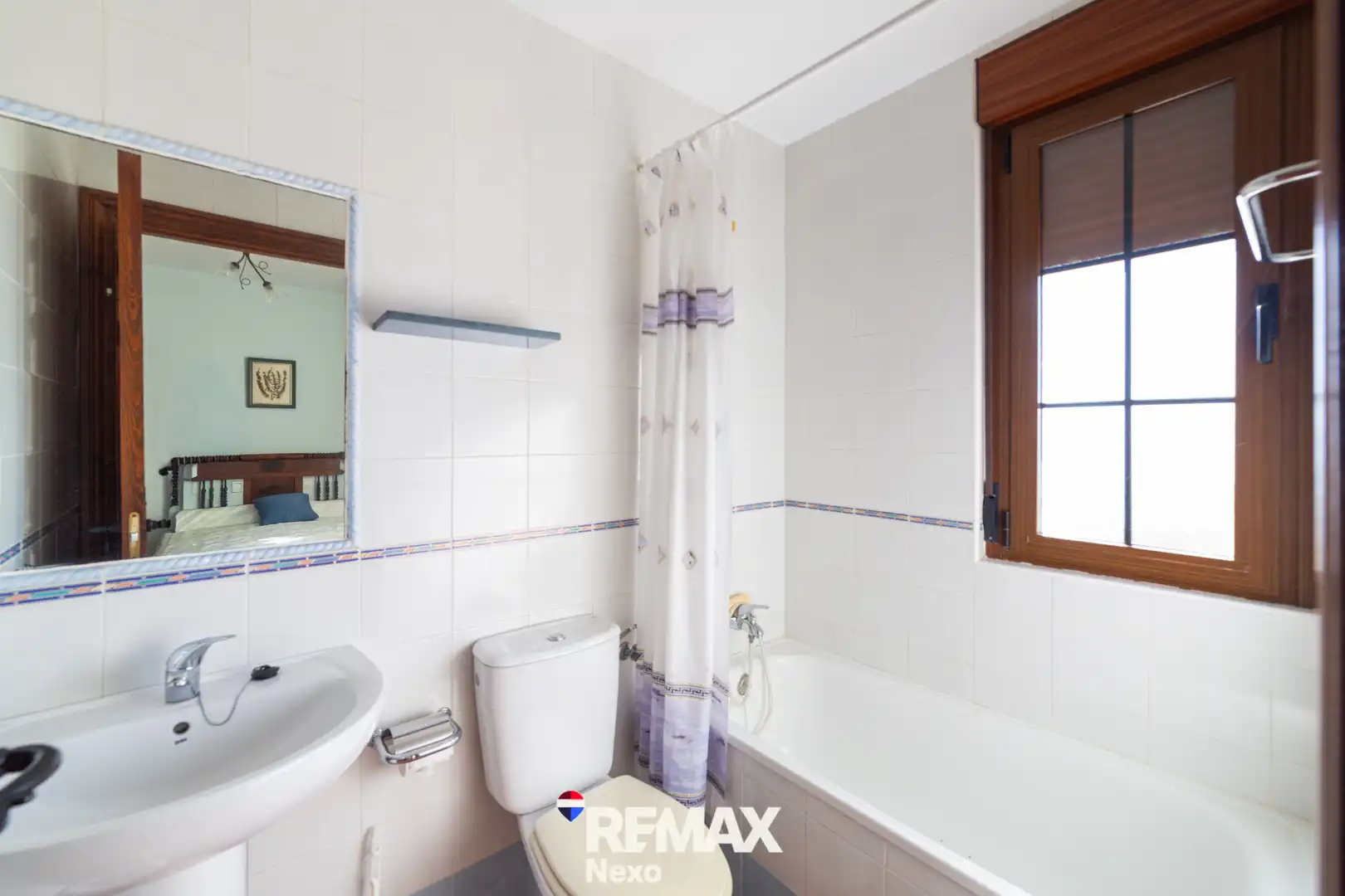 Bathroom of Buildings for sale in San Llorente