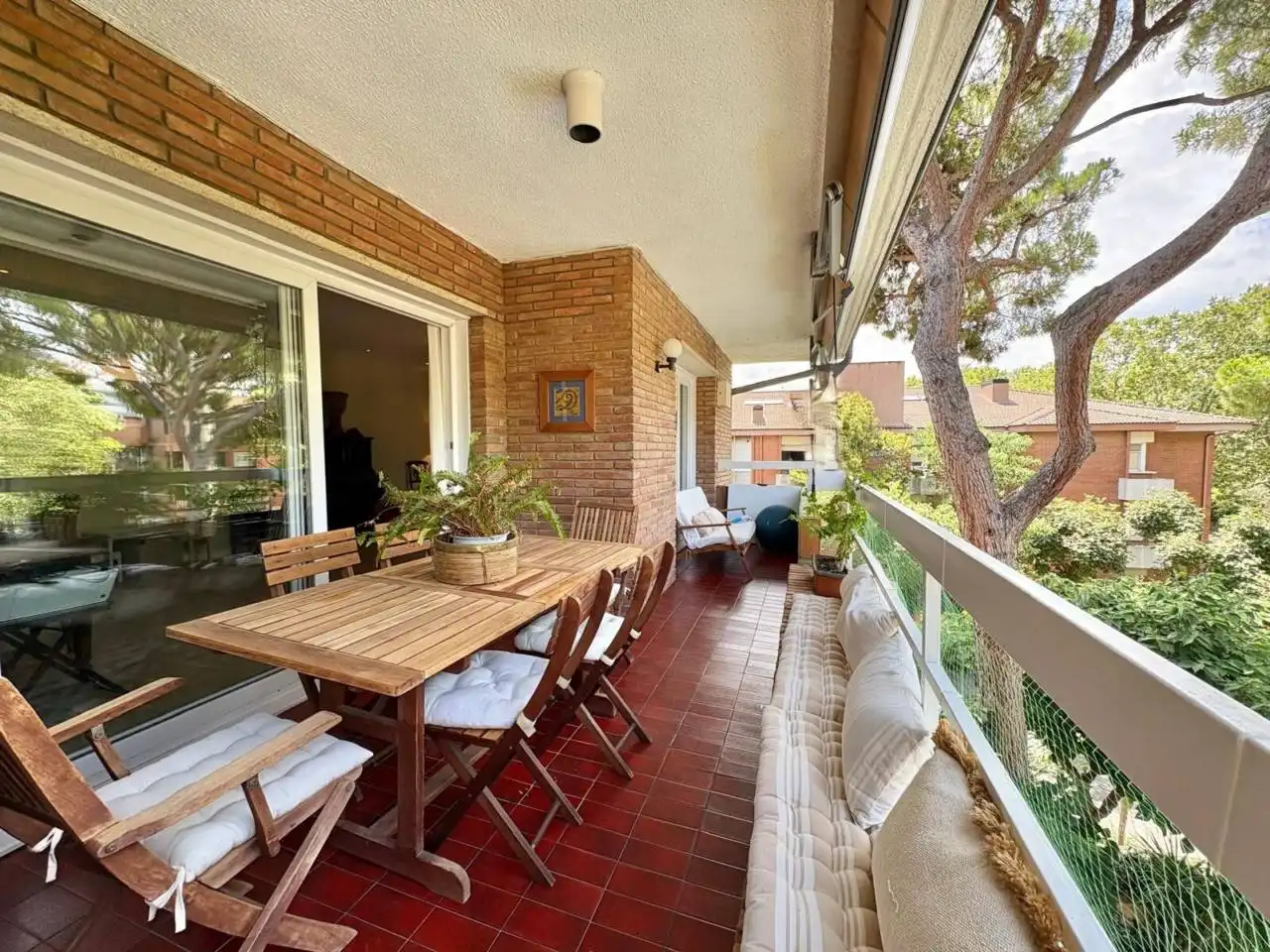 Terrasse von Maisonette zum Verkauf in Sant Cugat del Vallès mit Klimaanlage, Heizung und Parkett
