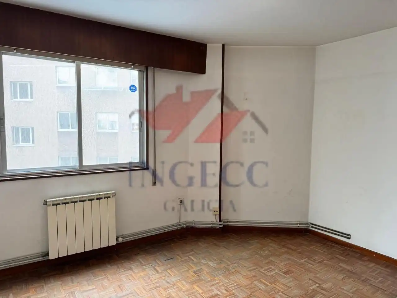Piso en venta en A Coruña Capital  con Calefacción, Parquet y Trastero
