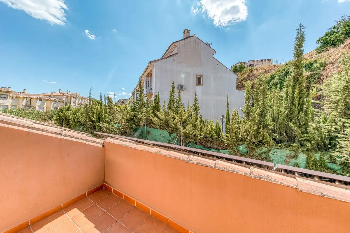 Terrace of Detached homes for sale in Coín  with Air Conditioner, Private garden and Terrace