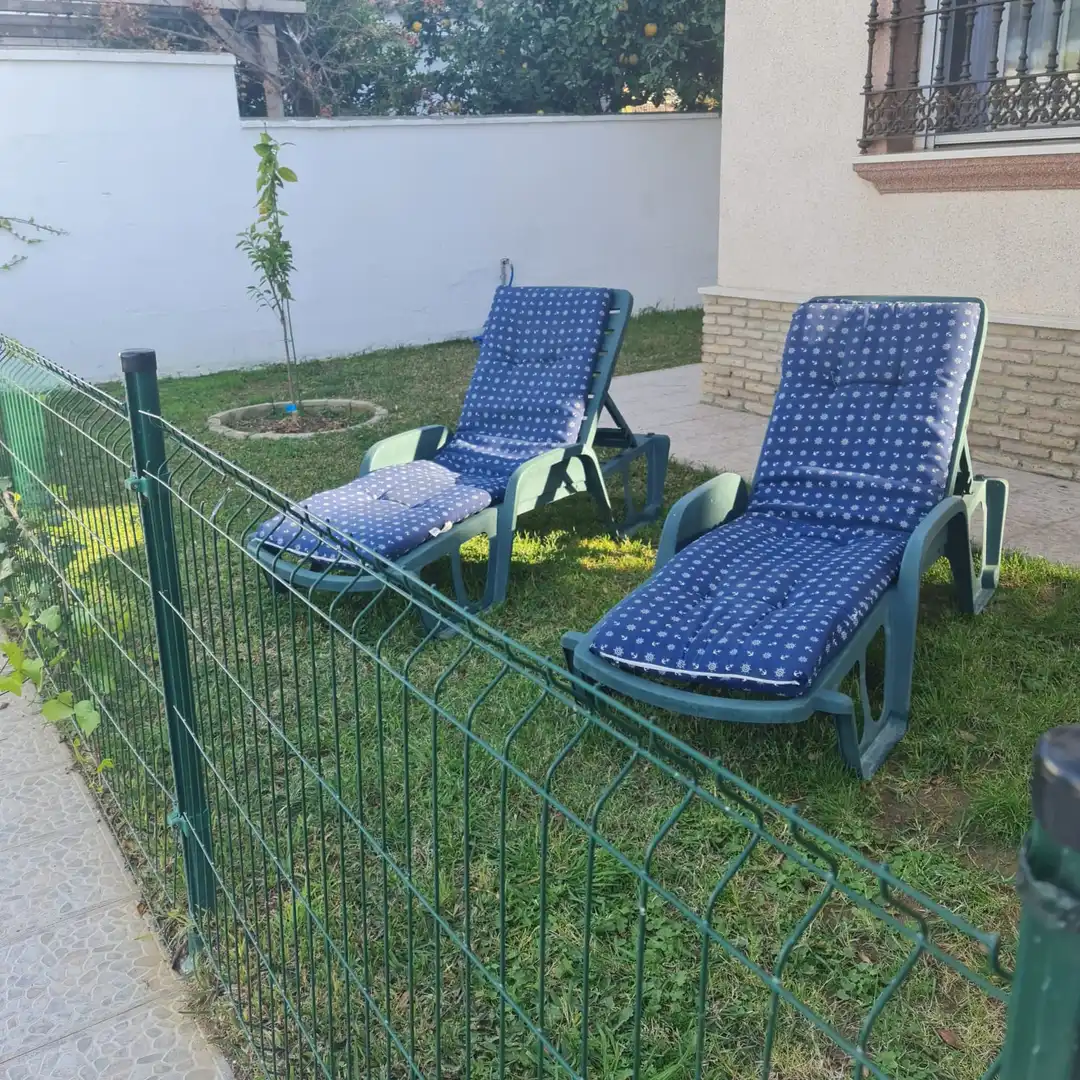 Jardí de Casa o xalet de lloguer en Chiclana de la Frontera amb Piscina, Moblat i Es permeten mascotes
