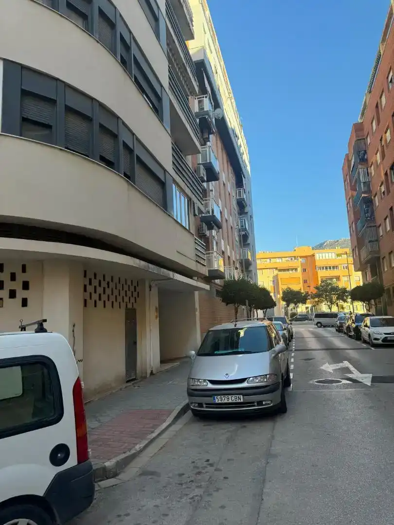Vista exterior de Local en venda en Dénia